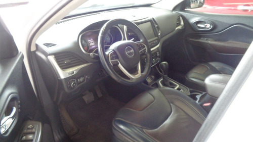 Imagen 11 de 15 de Jeep Cherokee 2015