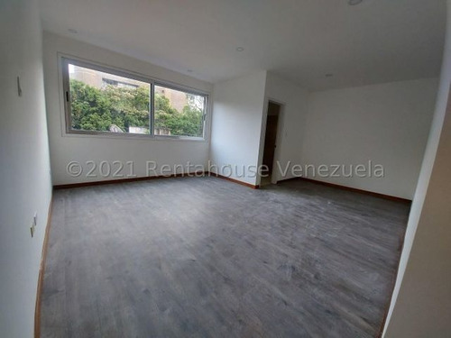 Imagen 4 de 13 de Apartamento Duplex En Venta En Los Naranjos De Las Mercedes