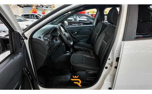 Renault Logan 1.6 16v Sce Flex Zen X-tronic