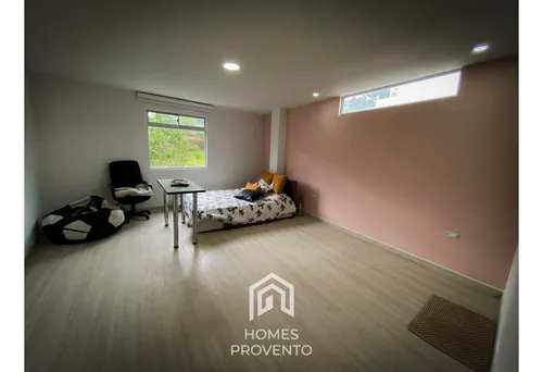 Casa Amoblada En Arriendo En Envigado Escobero