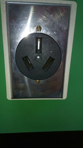 Toma Corriente De 50 Amp