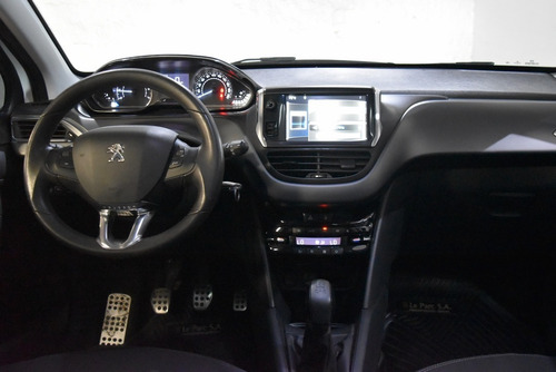 Peugeot 208 Feline 1.6 2013 Gnc Blanco