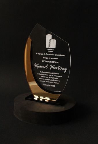 Trofeos - Placa De Reconocimientos Con Relieve Acrilico