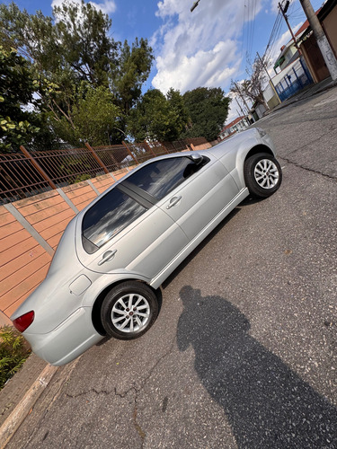 Fiat Siena 1.4 El Flex 4p