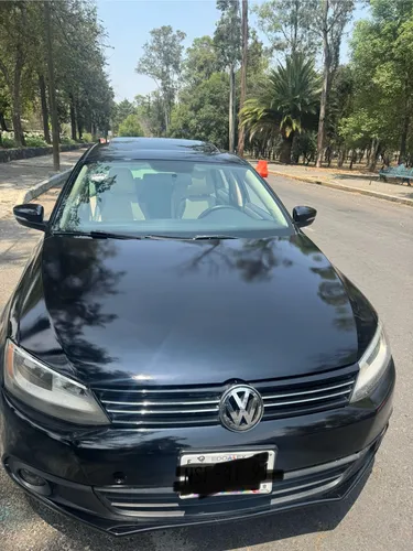 Volkswagen Jetta 2.5 Sport Tiptronic At