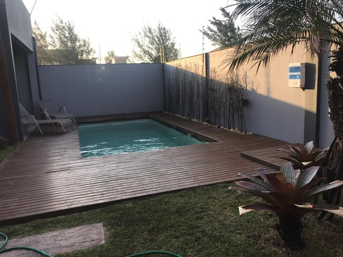 Imagem 10 de 30 de Casa À Venda Em Atlântida Sul - Ca01398 - 69536320