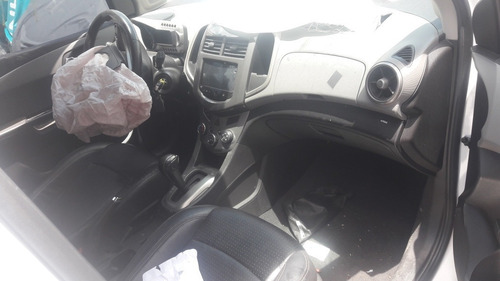 Imagem 5 de 5 de Sucata Chevrolet Sonic 2014 1.6 Automatico - Retirada De Peç