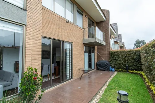 Casa En Venta En Cerros De Suba (localidad De Suba). Cod V5991