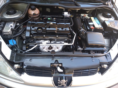 Imagen 12 de 14 de Peugeot 206 1.6 Premium