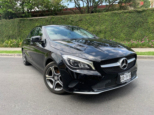 Imagen 2 de 12 de Mercedes Benz Cla 200 2017