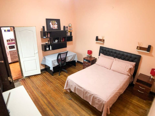 Venta De Casa En Parque Chacabuco