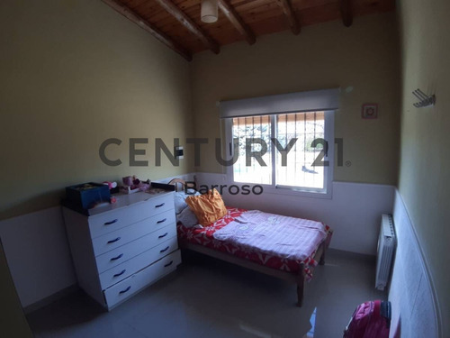 Imagen 15 de 26 de Se Vende Hermosa Casa Con Gran Terreno Lujan Perdriel