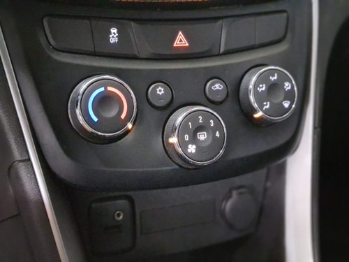Imagen 8 de 15 de Chevrolet Trax Lt 2019
