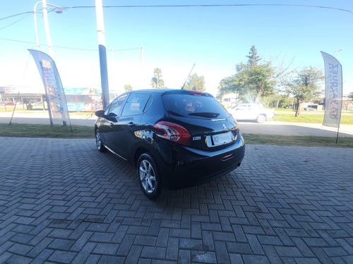 Peugeot 208 1.5 Allure
