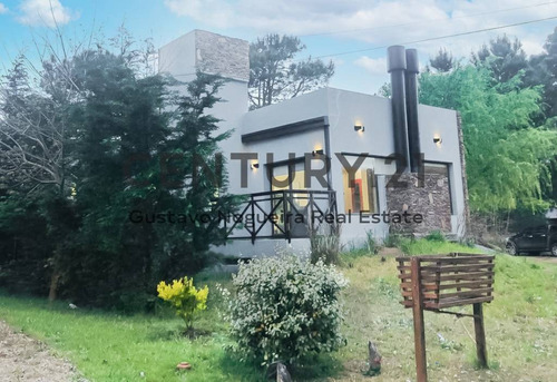 Imagen 3 de 23 de Casa En Venta En Costa Del Este - Oportunidad