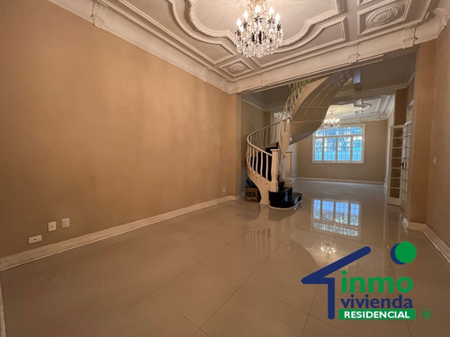 Casa Oficina En Venta Colonia Cuauhtémoc, Junto A Paseo De La Reforma