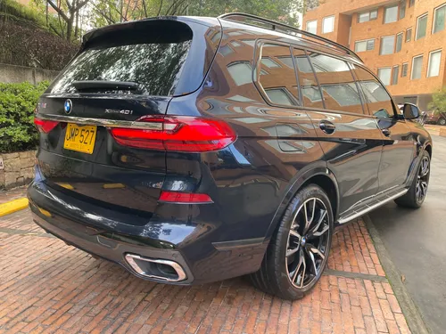 BMW X7 3.0 Xdrive 40i Pure Excelence