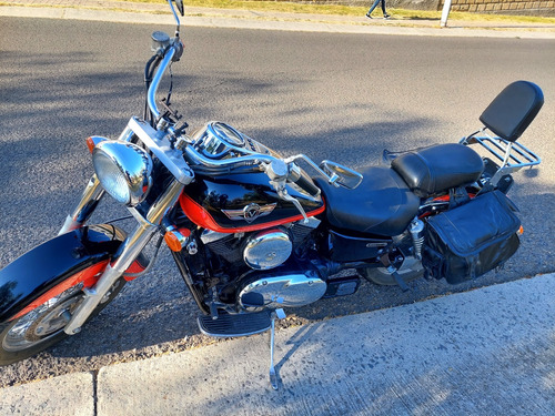 Potente Kawasaky Vulkan Classic Modelo 2005.