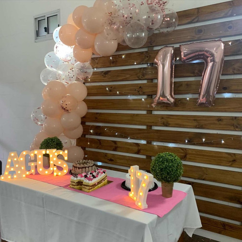 Imagen 3 de 4 de Decoración Con Globos