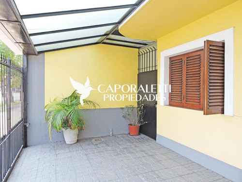 Imagen 4 de 30 de Casa En Venta 4 Ambientes Con Cochera Pileta Parque Banfield