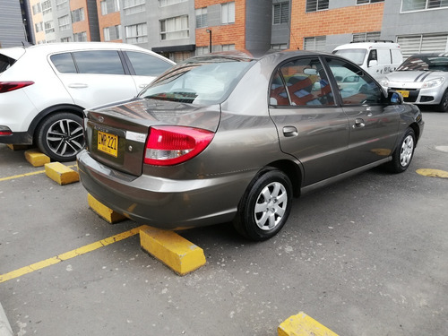 Kia Rio Stylus Ls