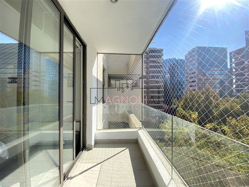 Departamento En Venta De 2 Dorm. En Las Condes