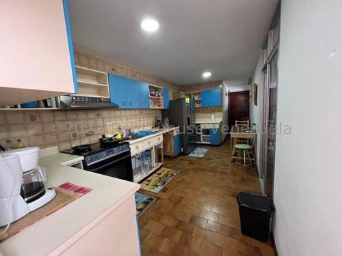 Imagen 3 de 16 de Mayerling Gonzalez Bm Vende Casa Mls #22-27856