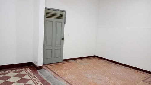 Imagen 5 de 12 de Bodega U Oficina En Arriendo Centro De Pereira Cod: 5066863