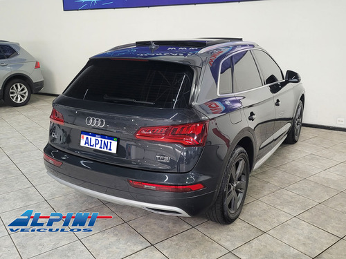 Audi Q5 TFSI AMBIENTE S TRONIC