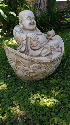 Buda Abundancia De 34 Cm Con Pedestal De Dragones Crema