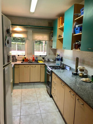 Casa En Venta En Barrio Santa Ana Moreno