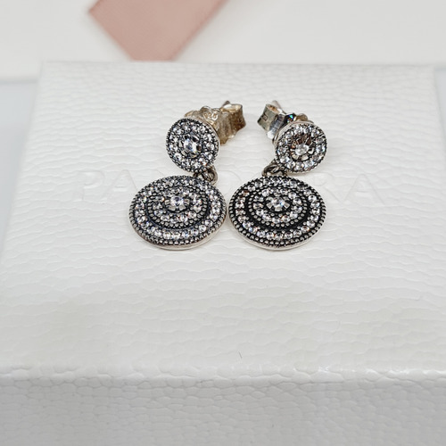 Aretes Círculos Radiantes Pavé
