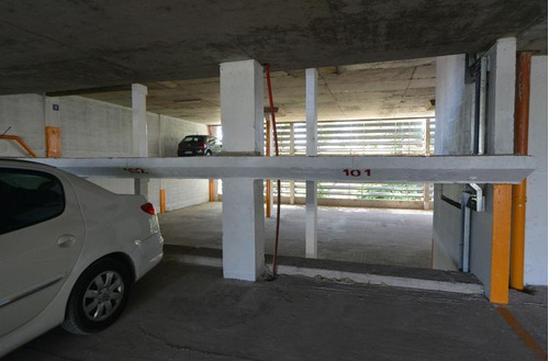 Imagen 20 de 30 de Garage Privado Quilmes