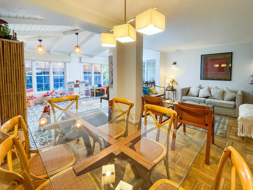 Casa En Condominio En Venta 4 Dorm. Y Estar Lo Barnechea