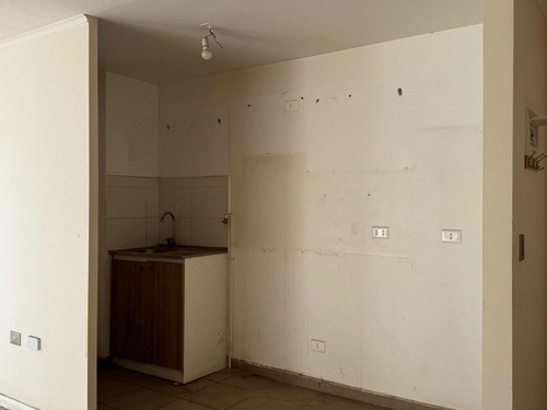 Depto De 54 M2 Adjudicado, Condominio Domingo Eyzaguirre