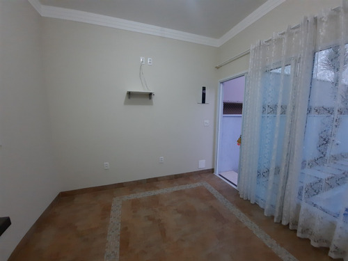 Imagem 16 de 30 de Casa Para Vender Em Condomínio Altos Do Jaragua Com 4 Quartos E Piscina