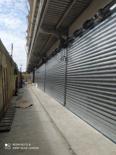 Imagen 1 de 5 de Puertas Santamarías En Todas Las Medidas