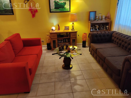 Imagen 5 de 28 de Venta De Excelente Dúplex En Béccar Con 3 Dormitorios