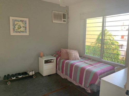 Imagen 28 de 30 de Casa De 5 Amb. Con Jardin Y Pileta
