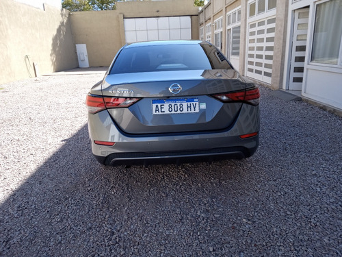 Nissan Sentra 2.0 Advance