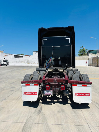 Kenworth T880, Año:2023 Motor: Cummins Trans. Manual 18 Vel.