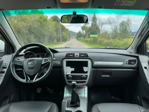 Jac T6 4x2 Gasolina