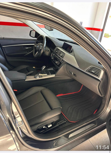 BMW Serie 3 3.0 330i Sedan Sport Line 252cv