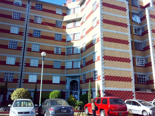 Se Renta Departamento En Carola A Dos Cuadras Del Metro San Antonio