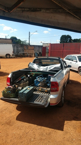 Imagem 2 de 4 de Oficina Especializada Em Scania