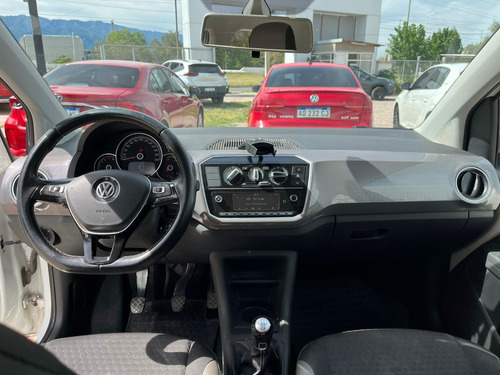 Volkswagen Up! 1.0 Cross Up!