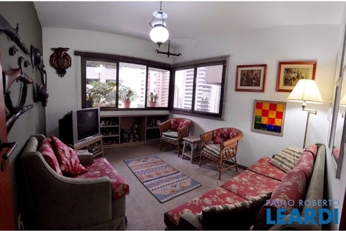 Imagem 14 de 15 de Apartamento - Aclimação - Sp - 628464