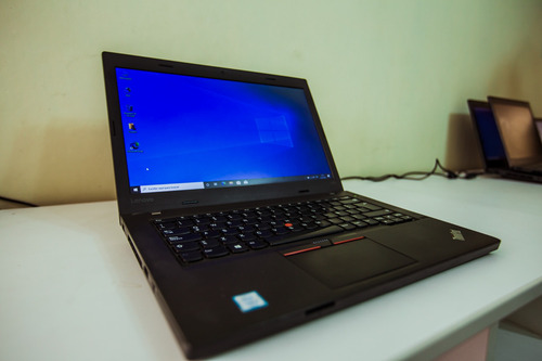 Alquiler De Laptops Y Computadora De Escritorio Hp, Lenovo