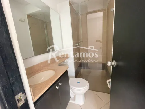 Apartamento En Arriendo En Camino Verde. Cod A775909