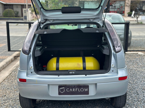 Chevrolet Corsa 1.8 Gl Aa Dh 5P